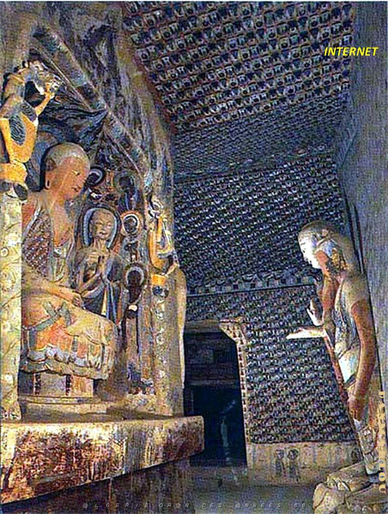 DUNHUANG - 053 -Grottes de Mogao .jpg